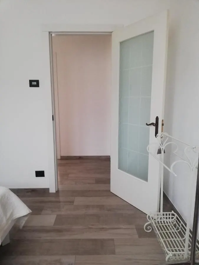 B&B La Fontana Albese Con Cassano 0*,  Italy